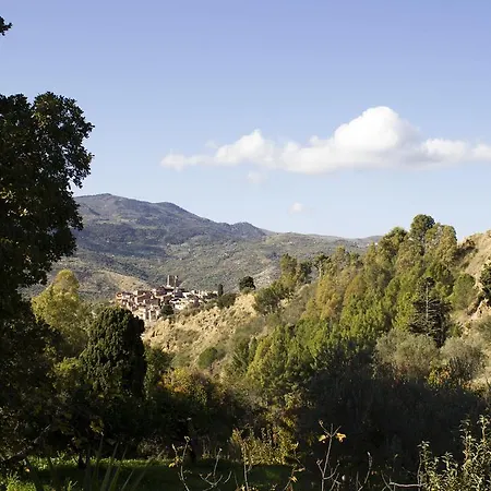 Le Due Querce Lantställe Pettineo